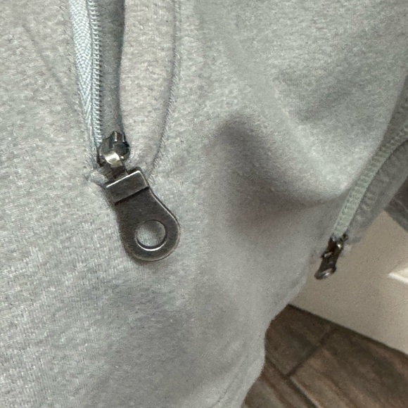 ATHLETA RENEW 3 TIERED RUFFLE Full Zip Up JACKET - Picture 7 of 9